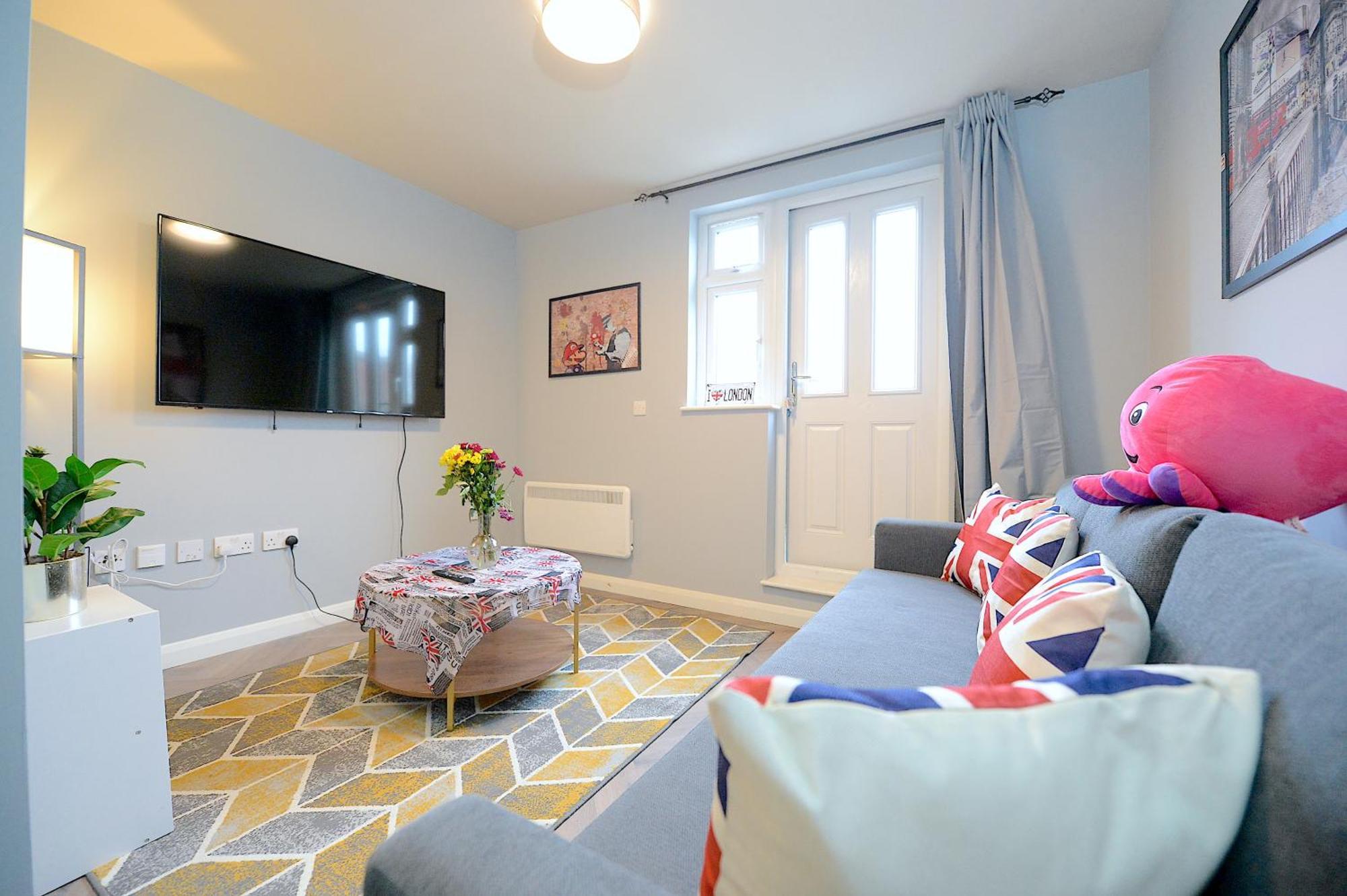 2 Bed Terraced Flat Piccadilly Line Londres Exterior foto